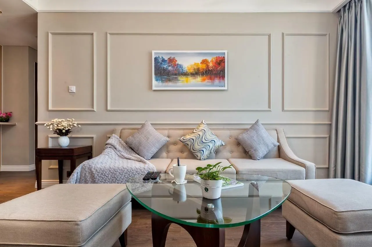Beachfront Luxury Apartment - Rooftop Pool - Da Nang
